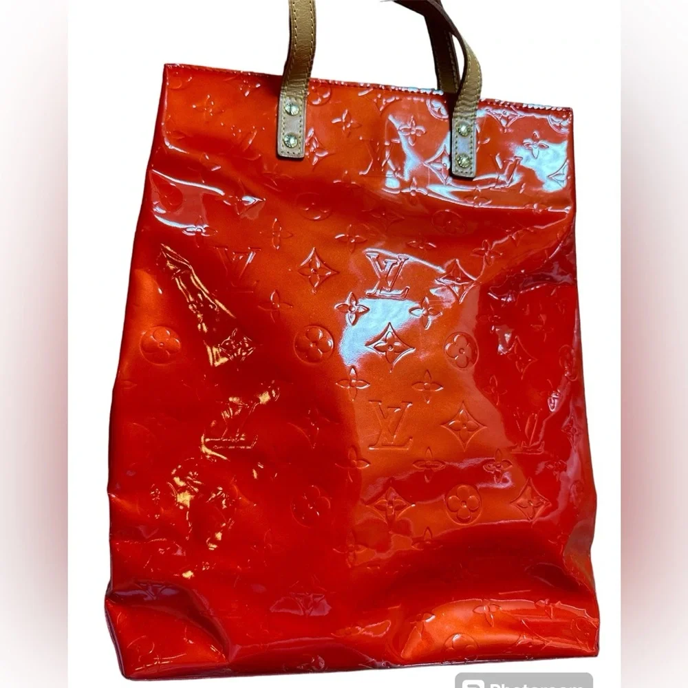 LOUIS VUITTON Red Vernis Tote, Kisslock Vernis wallet & LV Dust Bag EUC! - Picture 7 of 17